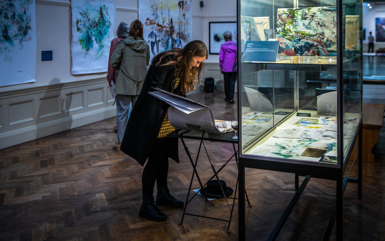 Around Galleries